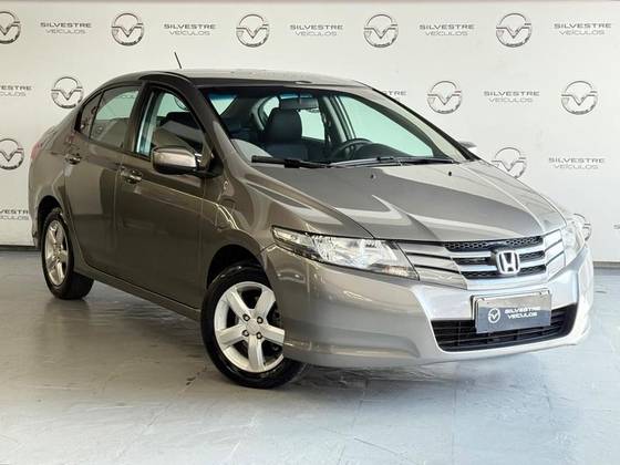 HONDA CITY 1.5 LX 16V FLEX 4P AUTOMÁTICO HONDA CITY 1.5 LX 16V FLEX 4P AUTOMÁTICO